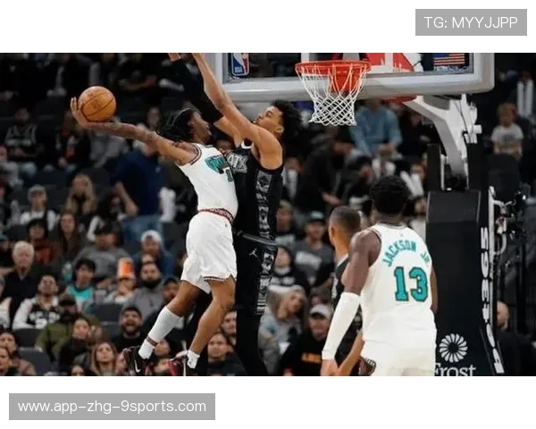 莫兰特该被交易？灰熊球迷看完这场球心碎了