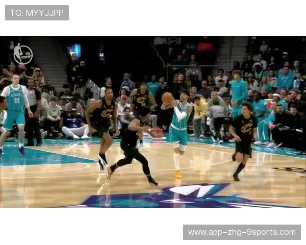 比赛精彩瞬间：封盖、投篮、抢断精彩集锦！，篮球封盖